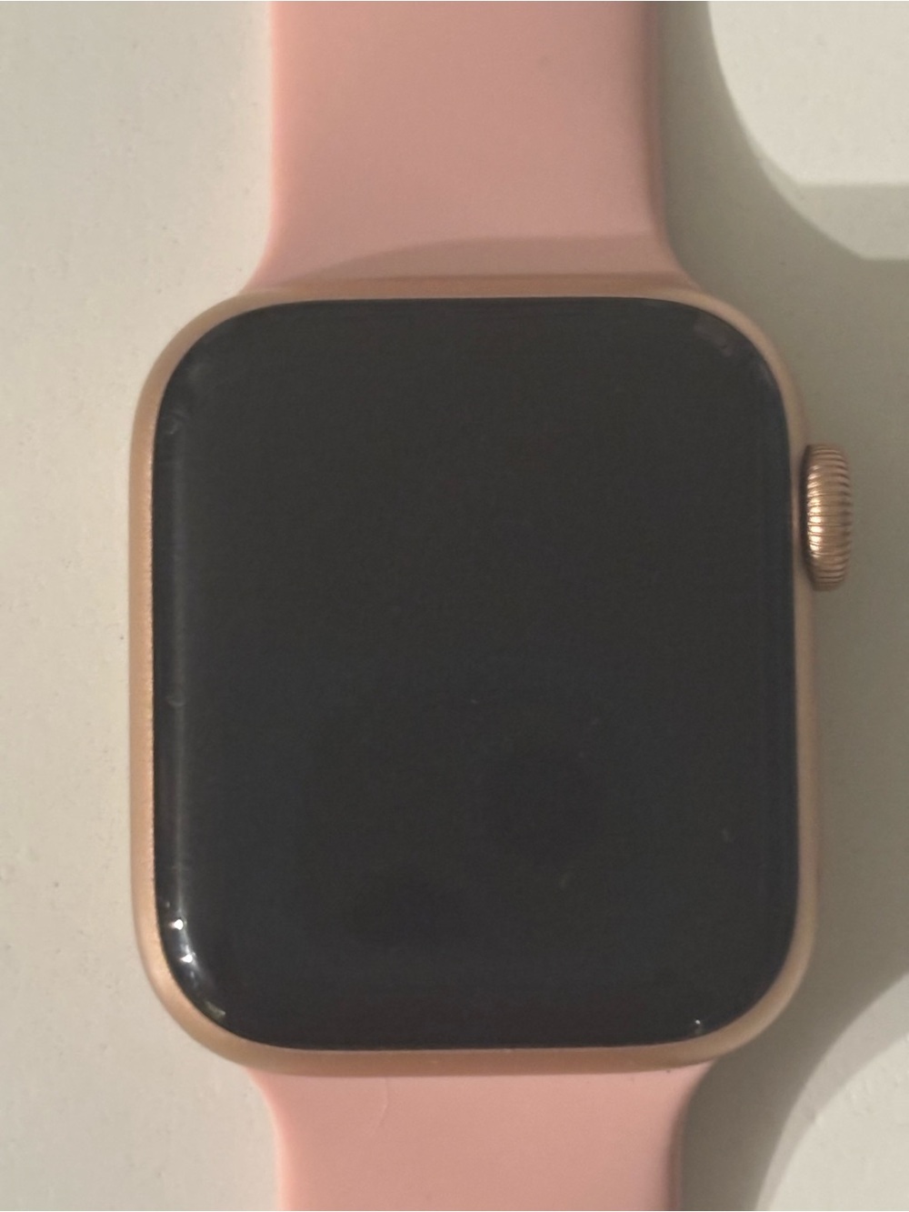 Apple Watch SE - Picture 3 of 4